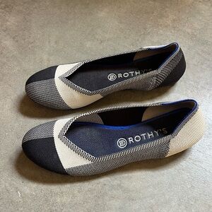 Rothy’s The Flat Captoe Ballet Flat Shoes Size 10.5